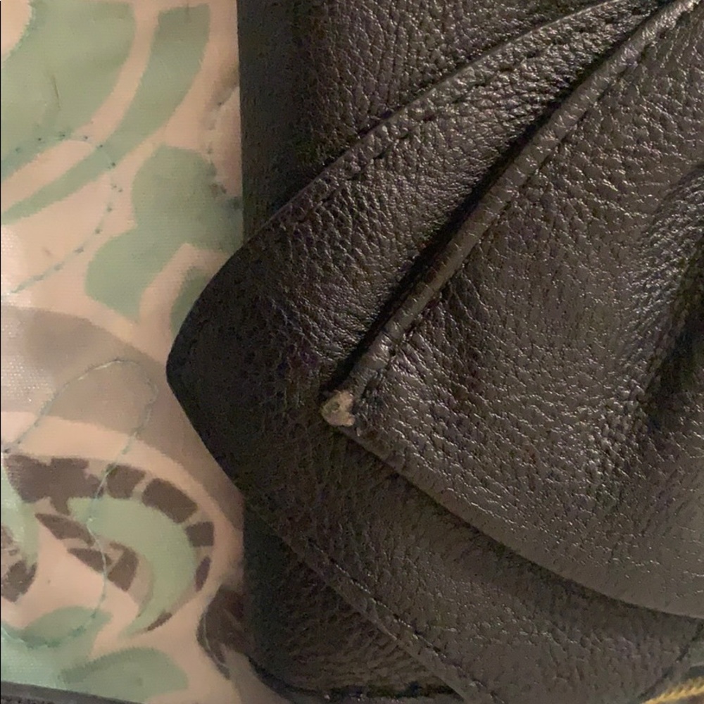 Wallet used - Picture 3 of 5